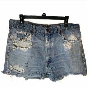 Levi Strauss & Co. Distressed jean short